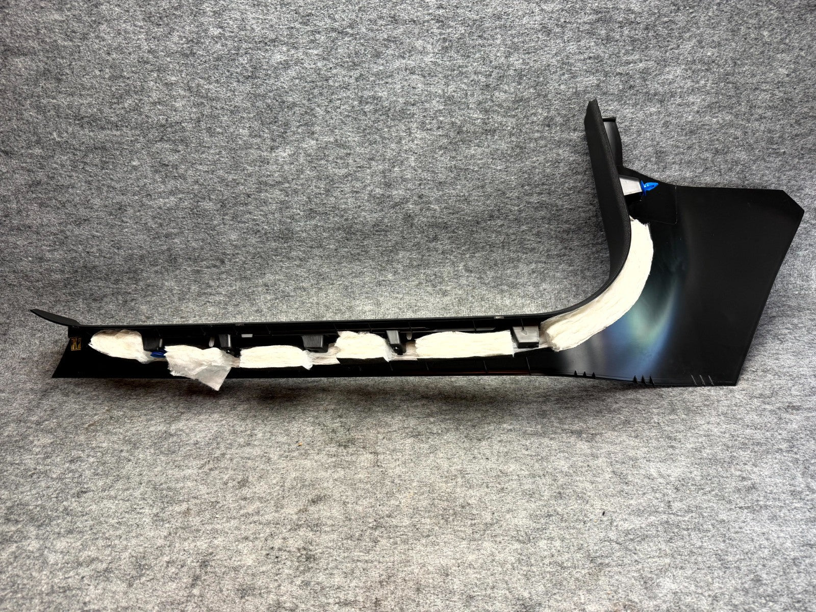 ♦️2012–2020 TESLA MODEL S FRONT RIGHT A-PILLAR TRIM COVER PANEL OEM 1007968-00-C
