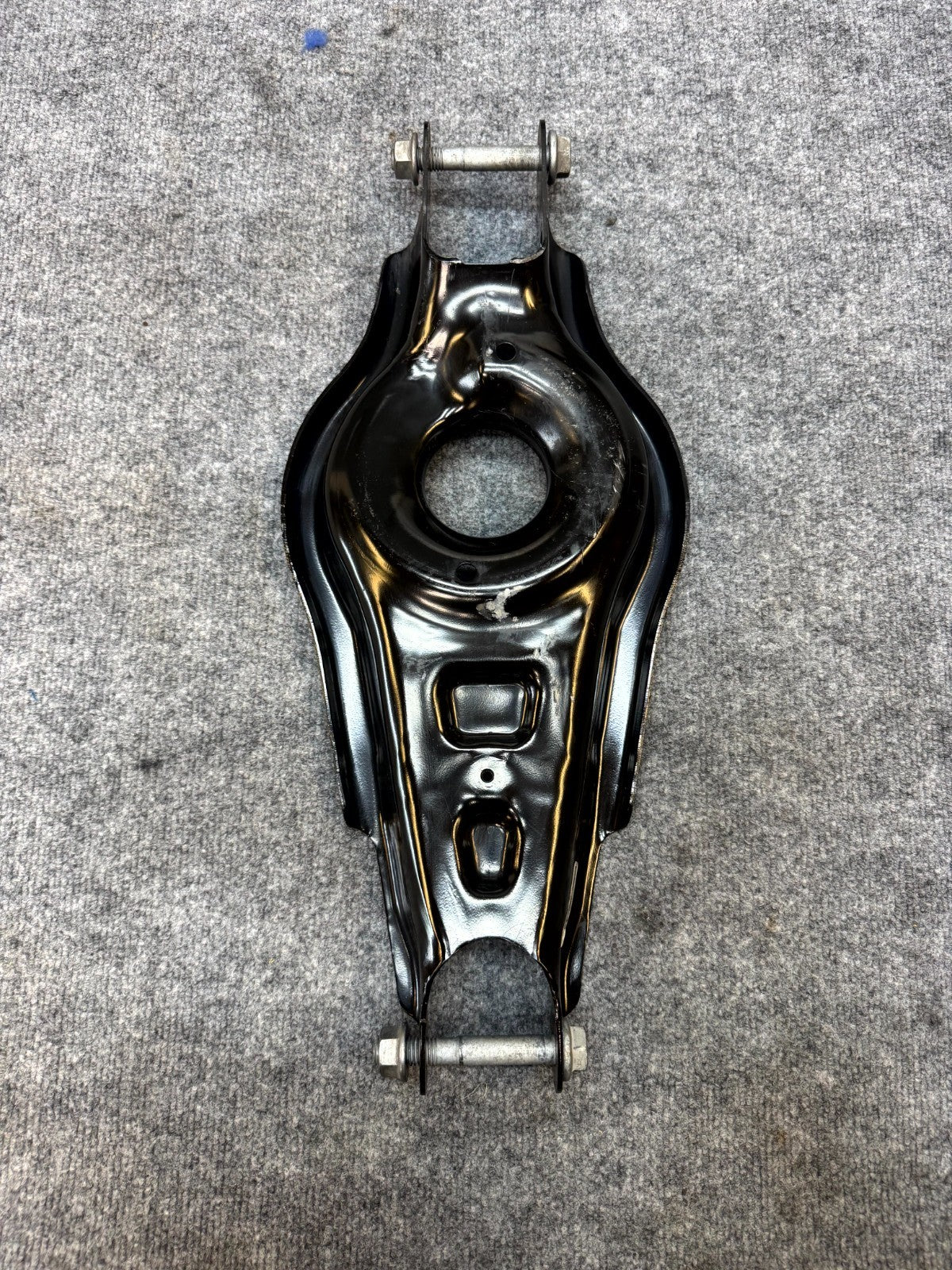 2017-2023 TESLA MODEL 3 REAR LEFT/RIGHT SIDE LOWER CONTROL ARM OEM 1044451-00-F