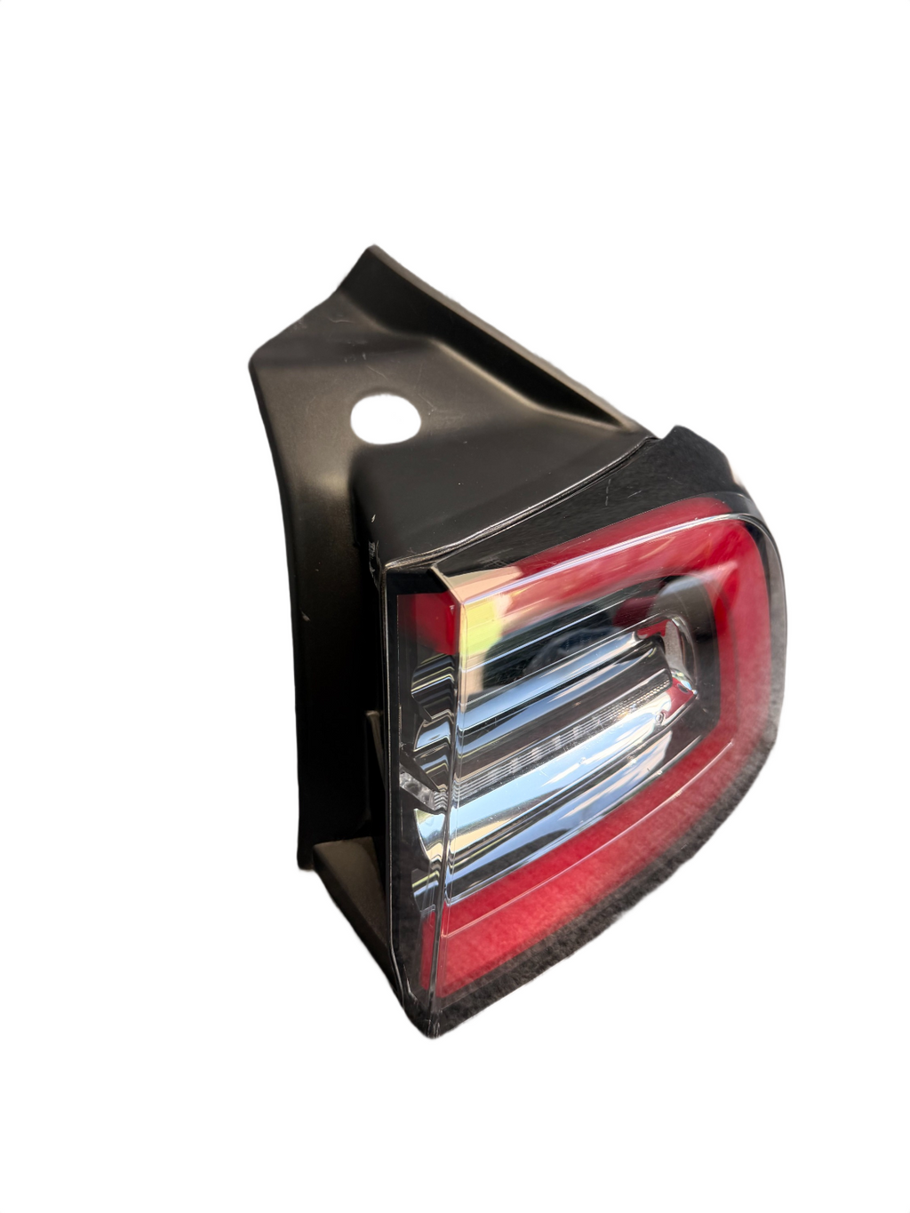 2017-2023 TESLA MODEL 3 Y TAIL LIGHT RIGHT PASSENGER SIDE 1077398