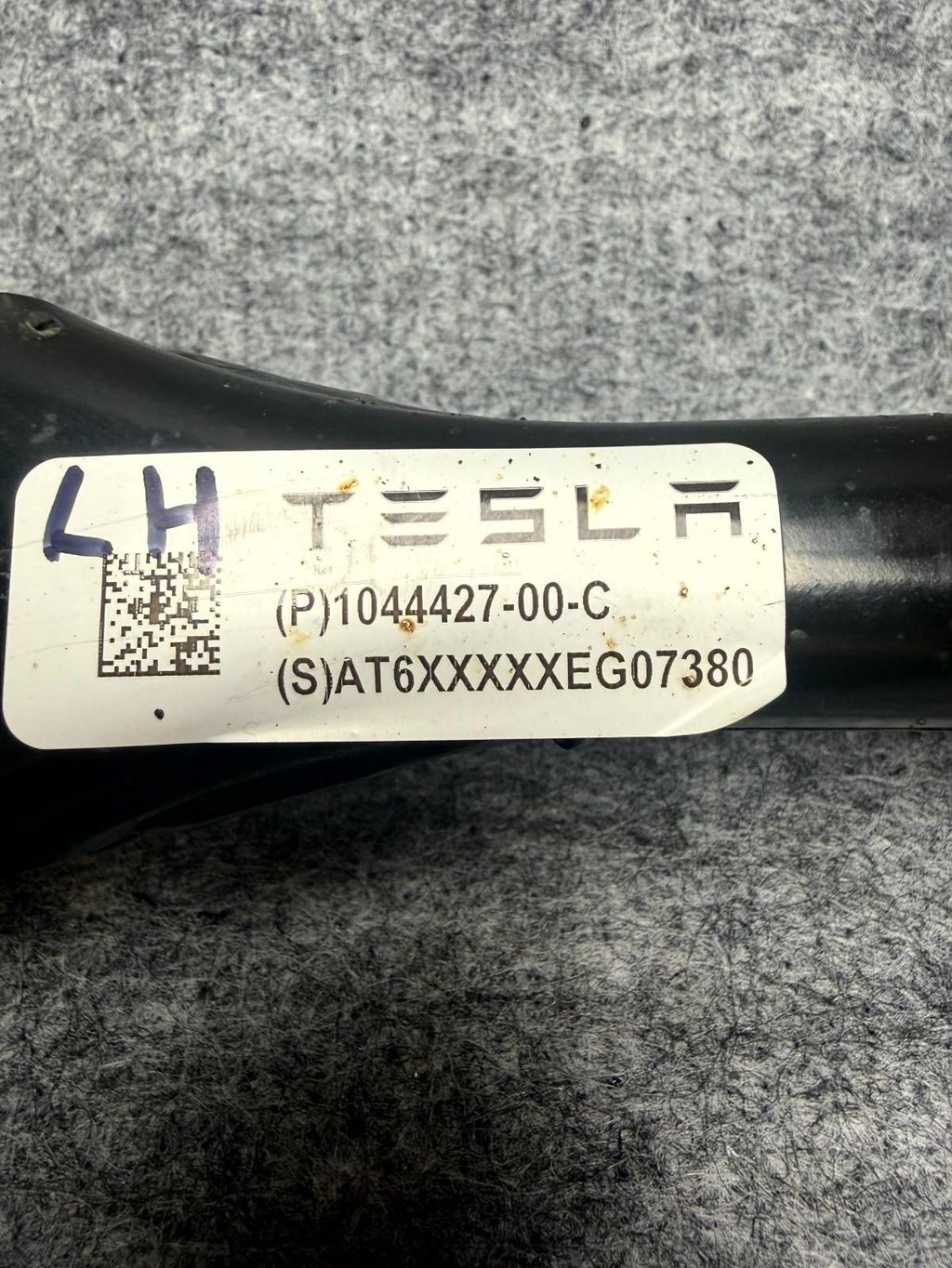 ♦️2017 - 2023 TESLA MODEL 3 REAR LEFT SIDE UPPER CONTROL ARM OEM, 1044427-00-C