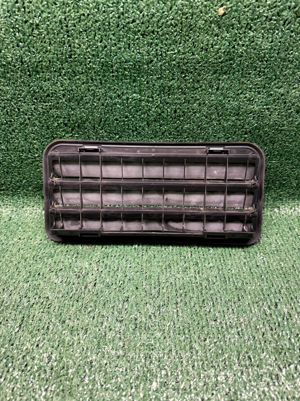 ♦️20-23 TESLA MODEL Y/3 RIGHT AIR EXTRACTOR CABIN VENT GRILL OEM, 1098751-00-C