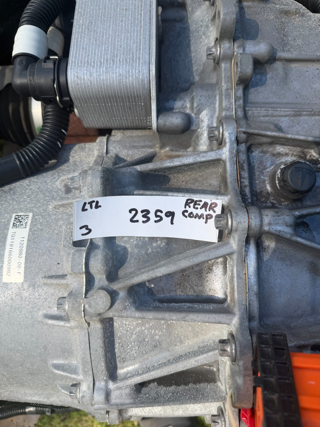 2021-2023 Tesla Model 3 Engine Rear Drive Unit Motor with Subframe Assembly