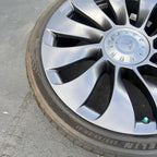 20-24 Tesla Model Y Front Uberturbine Wheel Rim 21" 21x9.5 w/ Tire 1188226-00-B