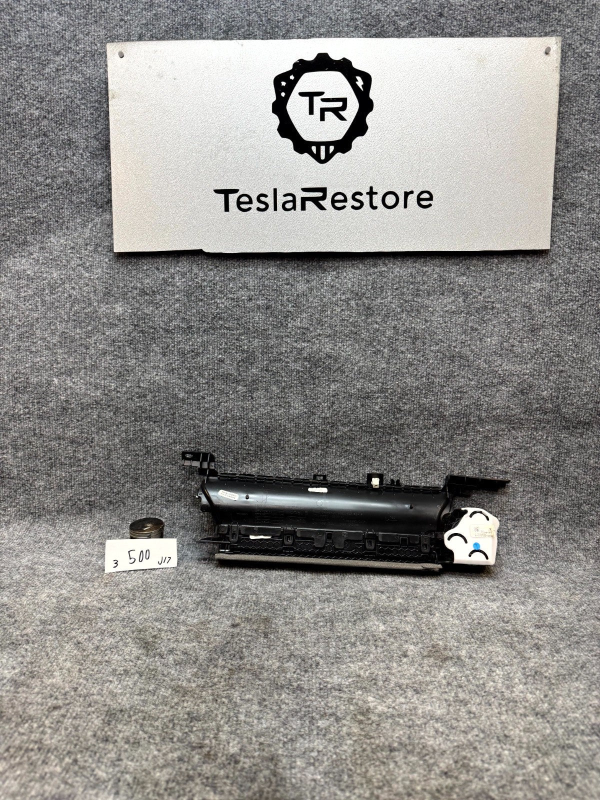 2017–2023 TESLA MODEL 3 FRONT LEFT AIR VENT GRILLE COVER TRIM OEM, 1083320-00-G