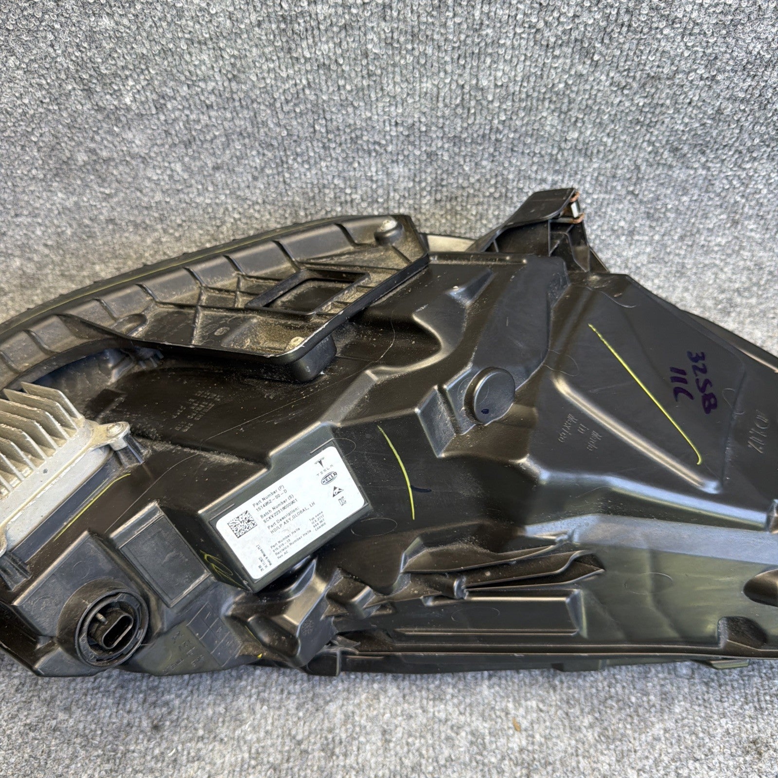21-23 Tesla Model 3 Y Left Side Headlight Matrix OEM 1514952-00-D