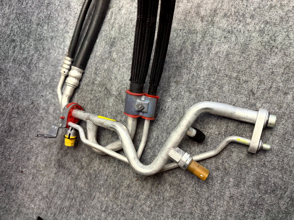 ♦️2017-2023 TESLA MODEL 3 A/C CONDITIONER SUCTION HOSE PIPE LINE OEM, 109215700F