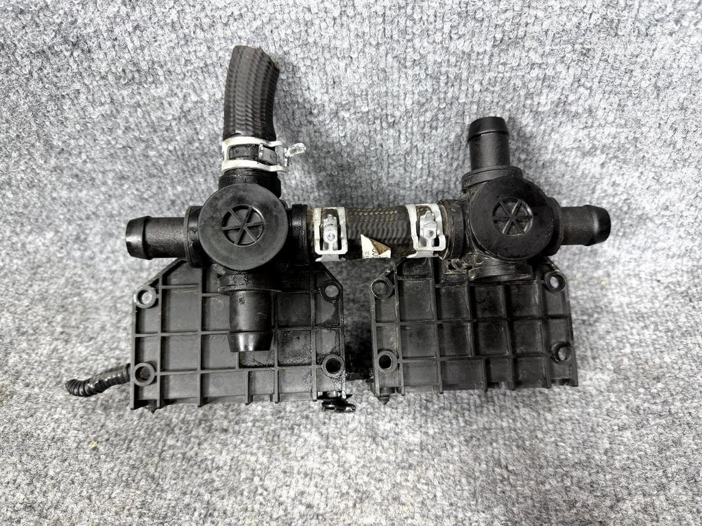 ♦️2016-2020 Tesla Model X HVAC AC Heater Cooling Control Valve OEM, 1064225-00-C