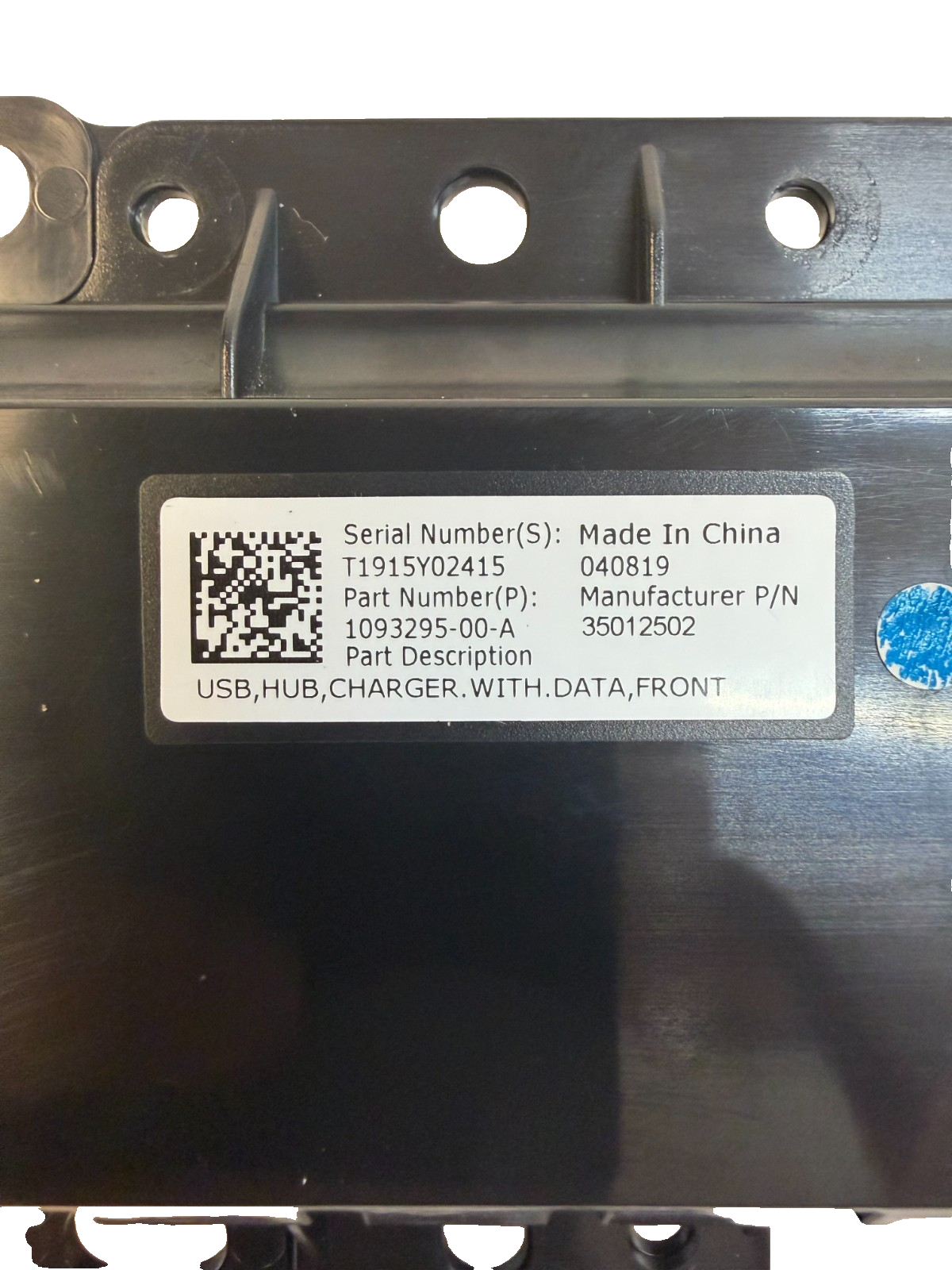 2017-2023 TESLA MODEL 3 Y FRONT USB HUB CHARGER CONTROL MODULE 1093295-00-A