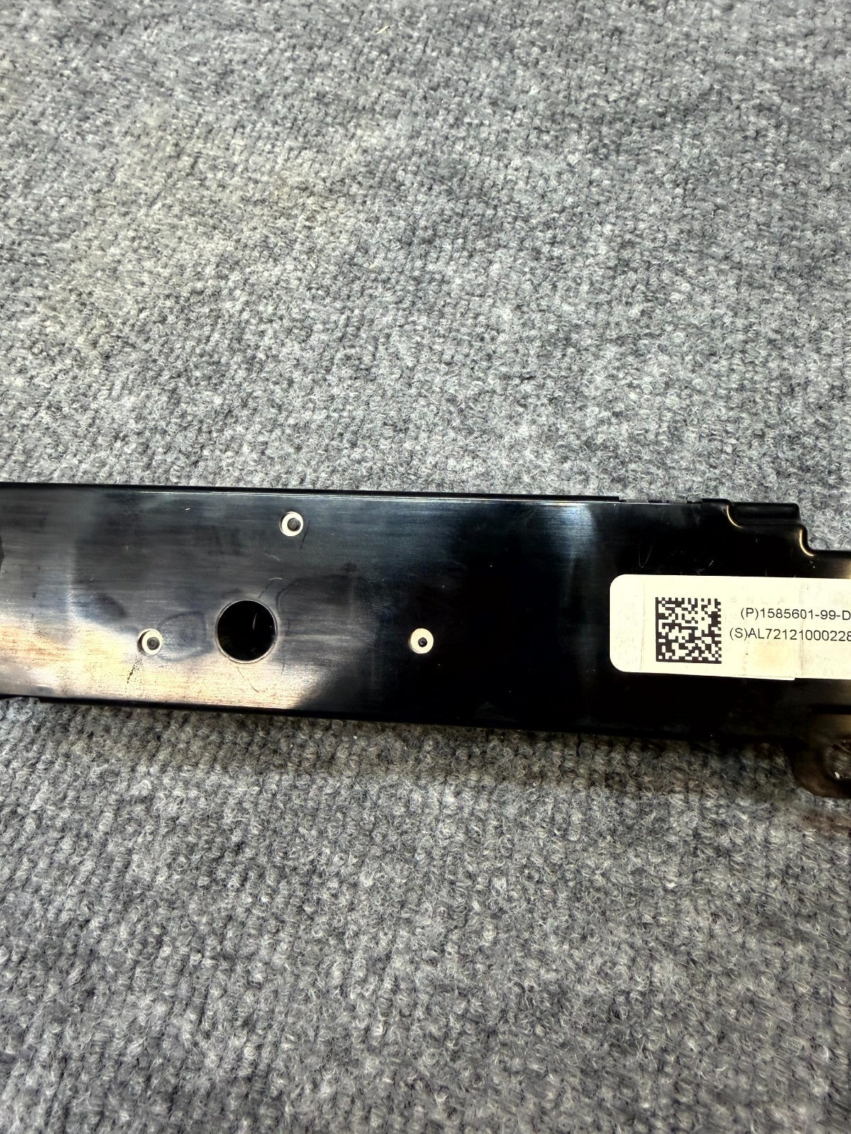 2020-2025 TESLA MODEL Y WIFI BLUETOOTH ANTENNA CONTROL MODULE OEM, 1585601-99-D
