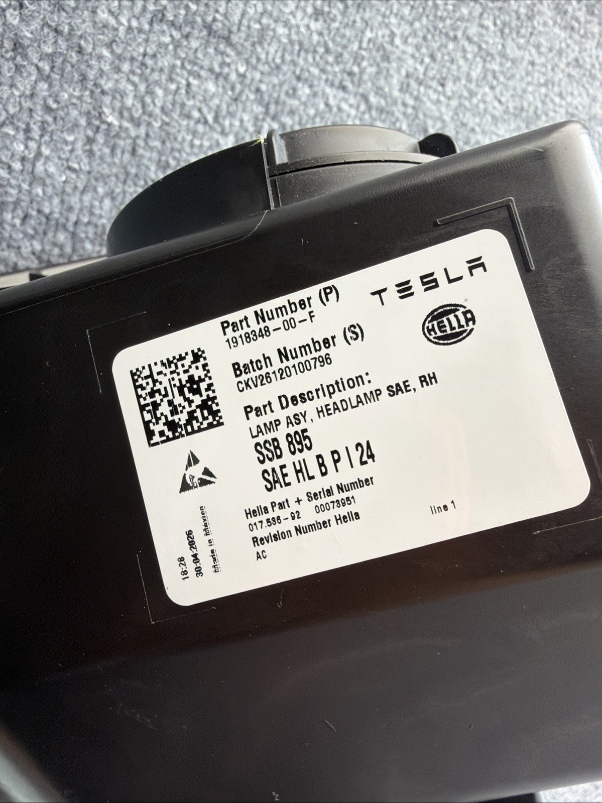 2025 2026 Tesla Model Y Juniper Led Front Right OEM Headlight 1918348-00-f