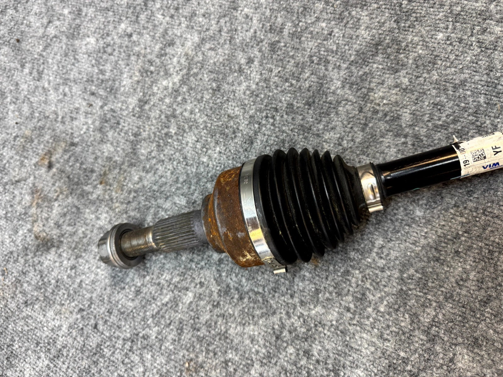 2020-2024 TESLA MODEL Y FRONT LEFT / RIGHT AXLE SHAFT HALFSHAFT OEM 1188119-00-B