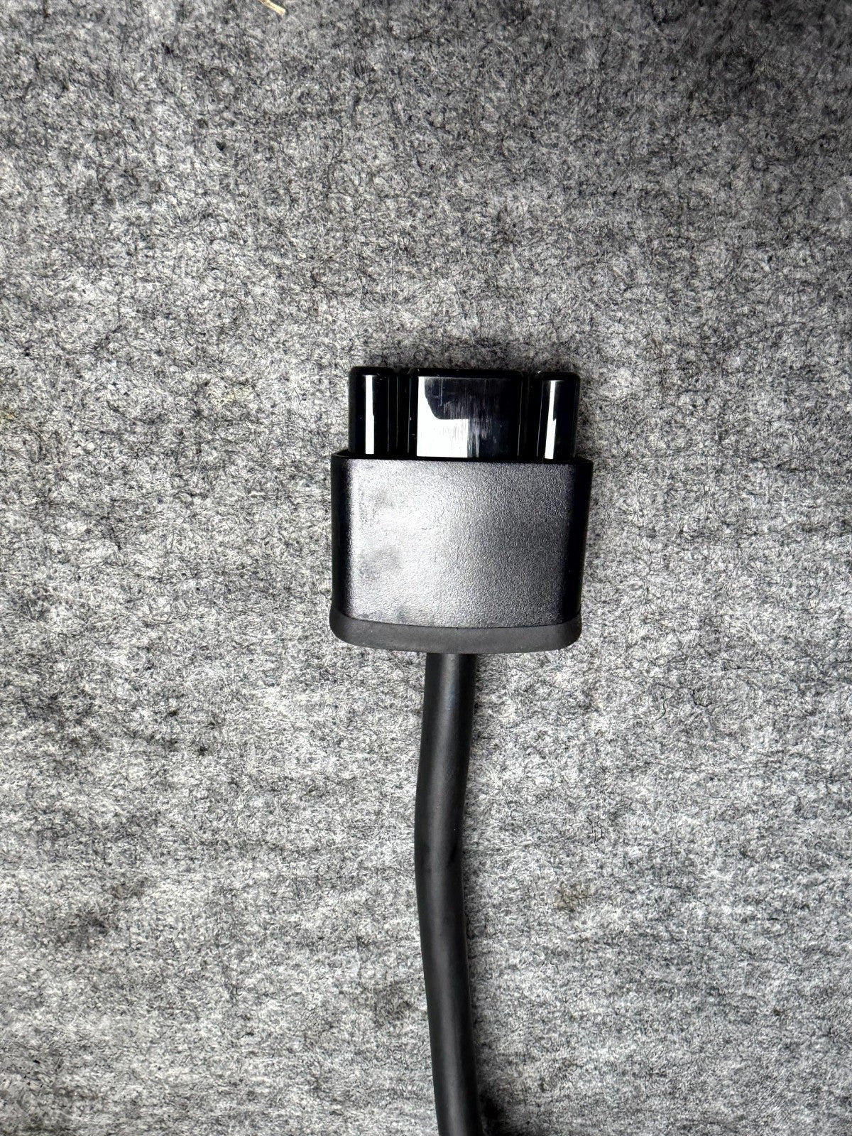 ♦️TESLA MODEL 3 Y NEMA 5-15 ADAPTER GEN 2 MOBILE CONNECTOR OEM, 1099345-10-C