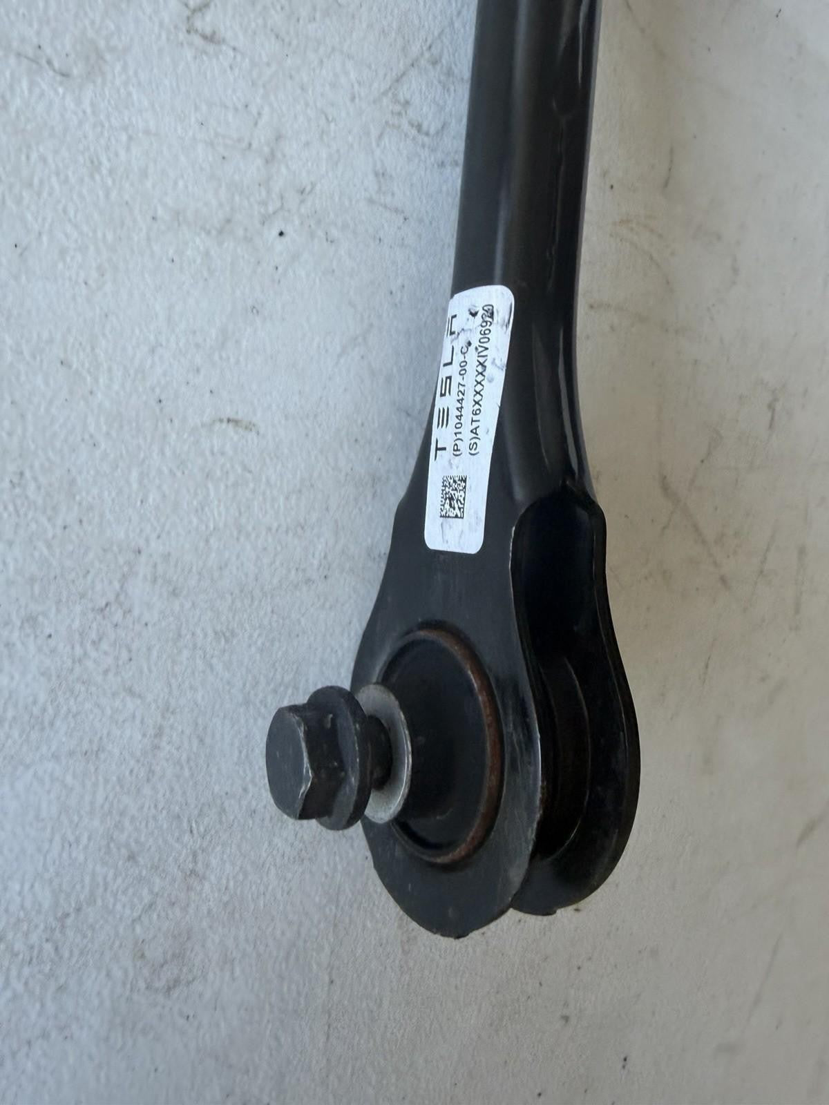 ♦️17–23 TESLA MODEL 3 REAR LEFT/RIGHT UPPER CONTROL ARM FORE LINK OEM,104442700C