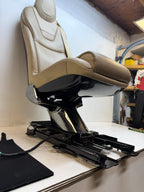 2016-2020 Tesla Model X Rear 2nd Row Middle Seat Assembly Complete 1059717-00-B
