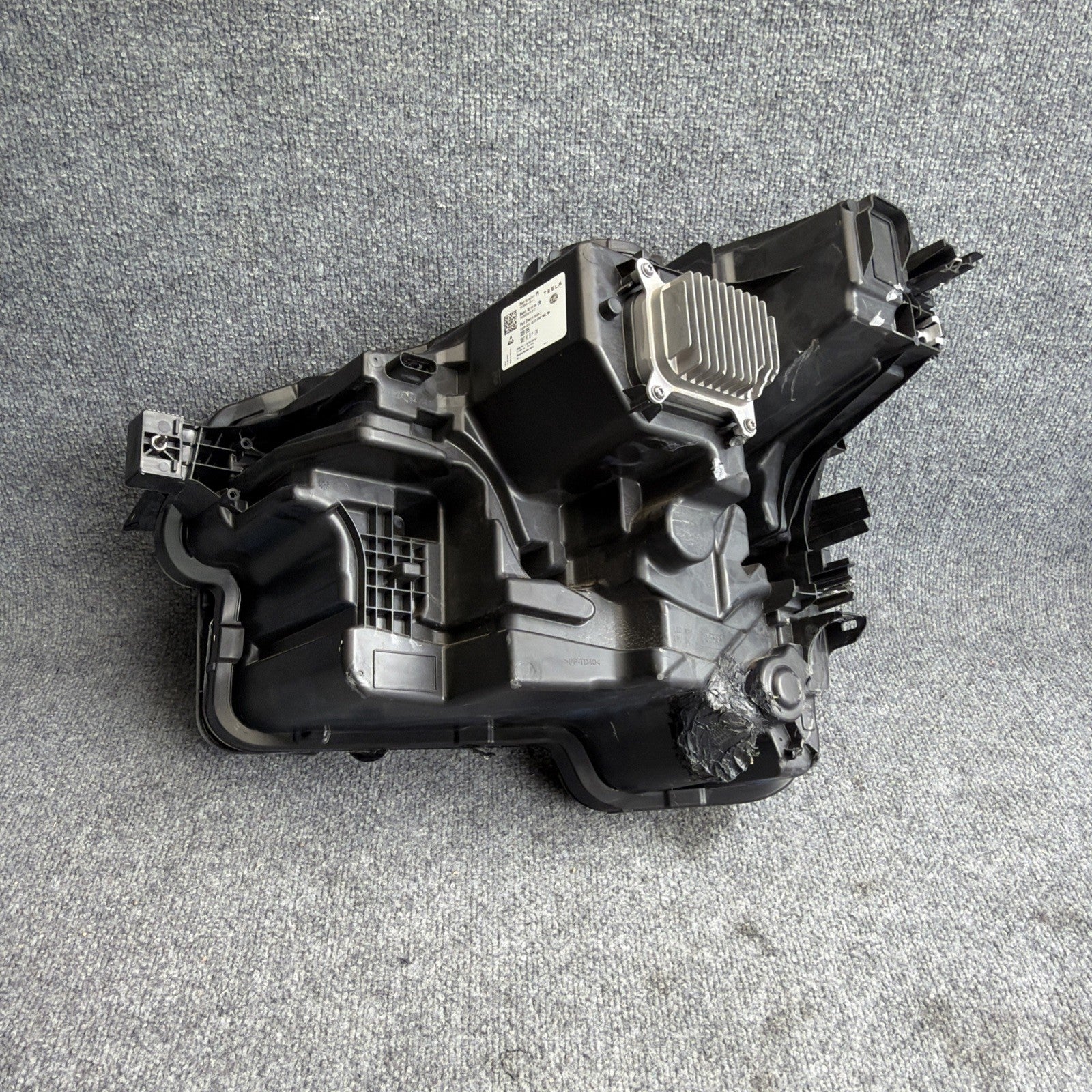Tesla Model Y Juniper Headlight 2026 Right Passenger Side 1918348-00-E