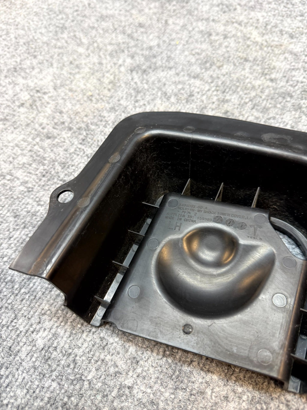 20-23 TESLA MODEL Y LEFT COWL PANEL SHOCK TOWER COVER MOLDING OEM 1494083-00-A