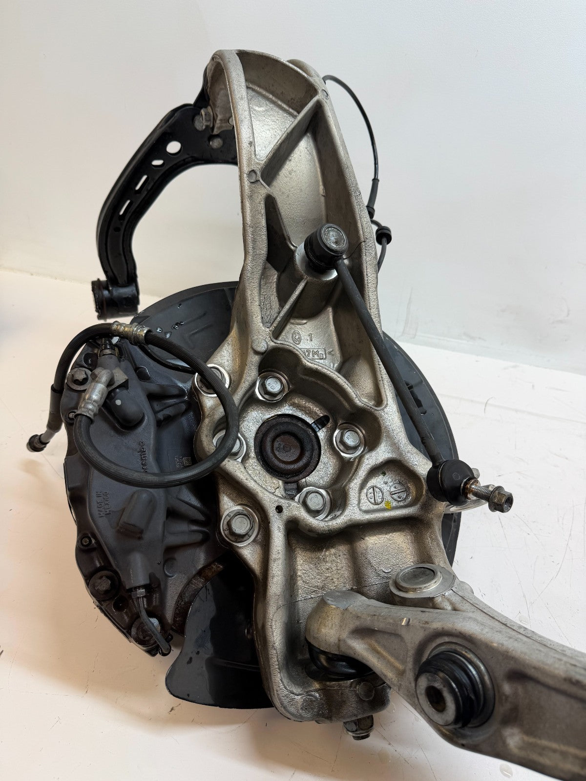 2016-2020 Tesla Model S Front Left Knee Suspension Assembly OEM 1030605-00-D
