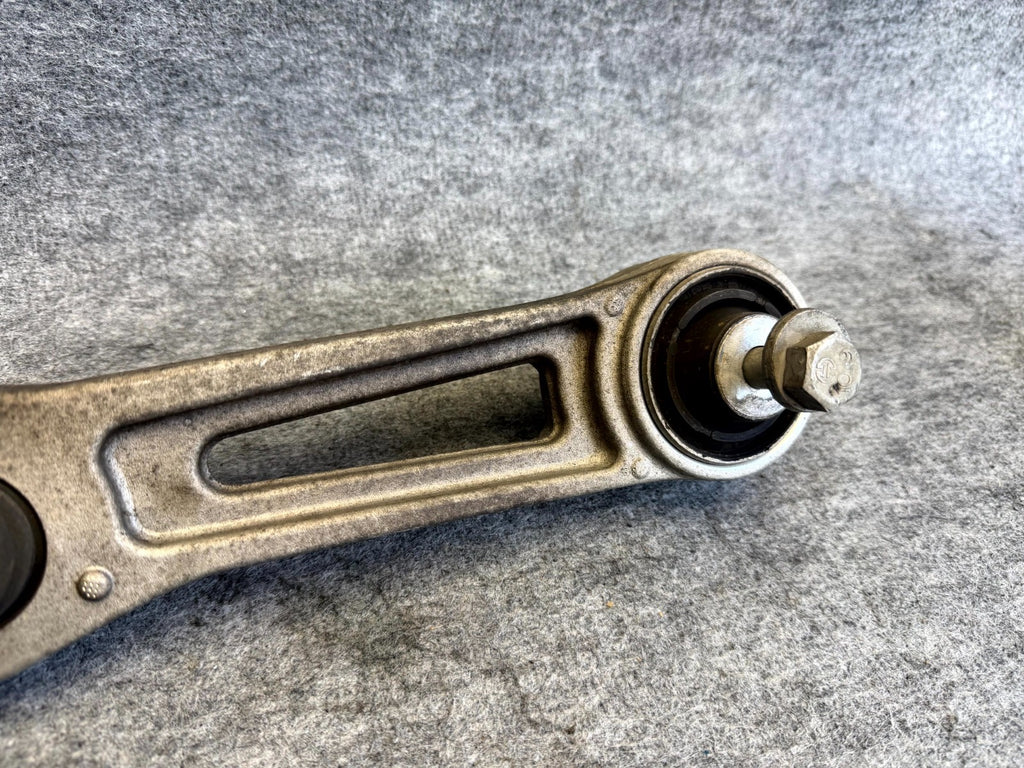 ♦️2012 - 2020 TESLA MODEL S FRONT RIGHT SIDE CONTROL ARM OEM 1048951-00-B