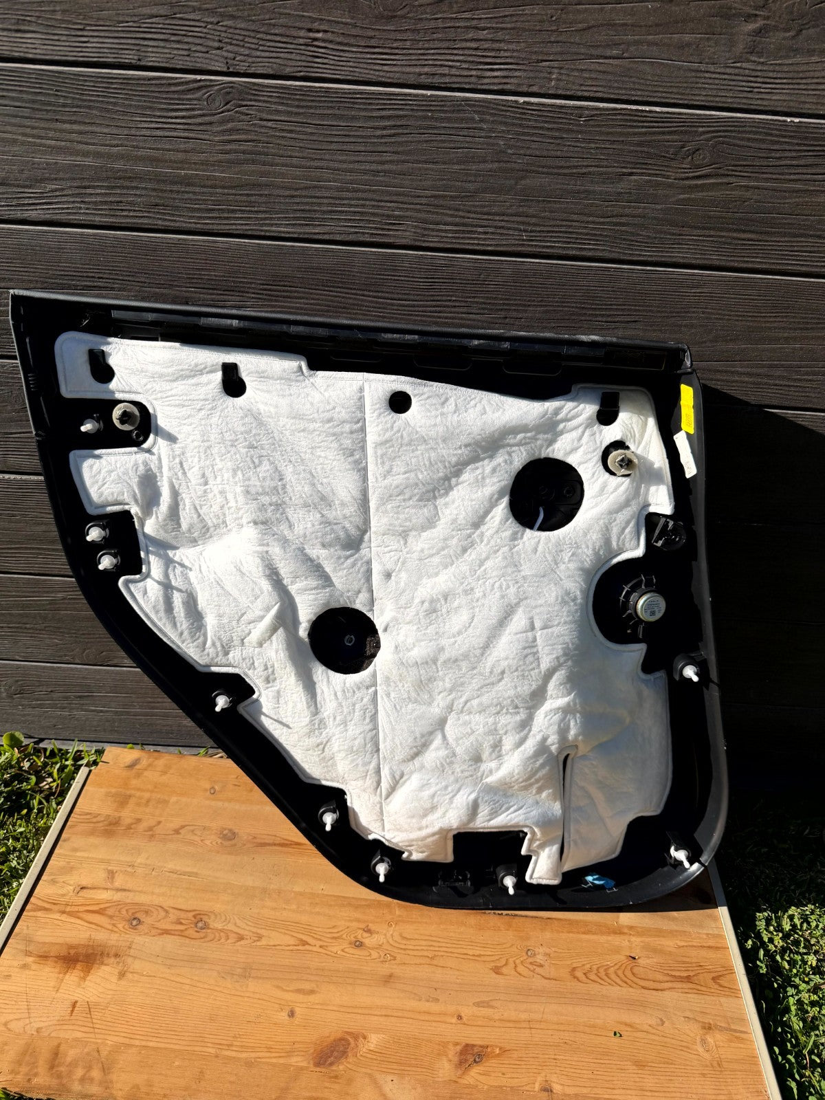 2020-2024 TESLA MODEL Y REAR RIGHT SIDE DOOR TRIM COVER PANEL OEM, 1997297-00-D