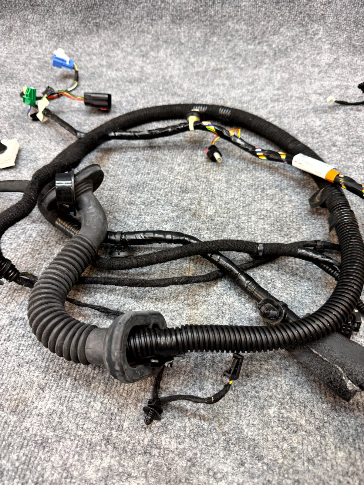 2020-2024 TESLA MODEL Y FRONT LEFT SIDE DOOR WIRING HARNESS OEM, 1489044-00-F
