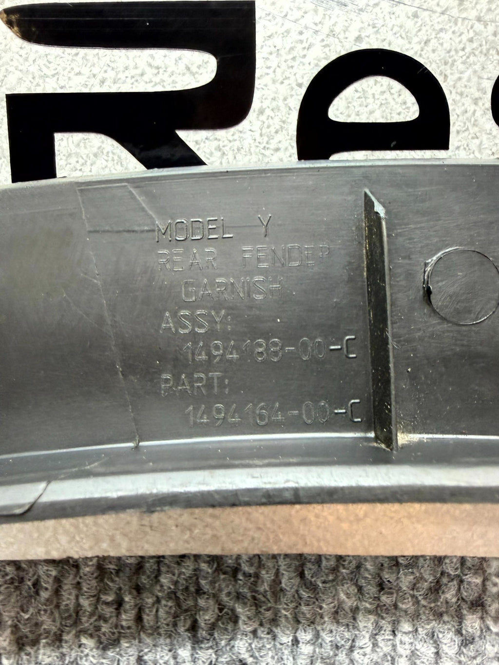 2020 - 2024 TESLA MODEL Y REAR RIGHT SIDE WHEEL FLARE MOLDING OEM, 1494164-00-C