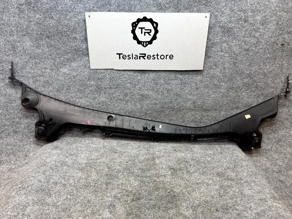 2017-2023 TESLA MODEL 3 FRONT WINDSHIELD WIPER COWL SCREEN PANEL OEM, 108169300G