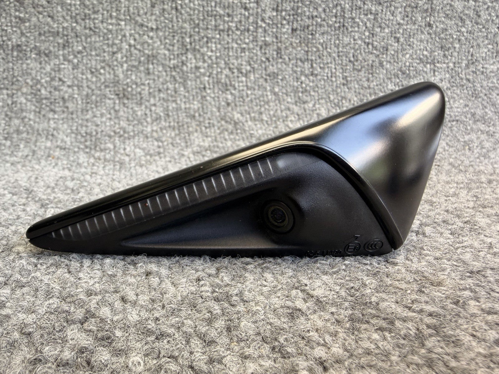2020-2024 TESLA MODEL Y RIGHT SIDE REPEATER TURN SIGNAL CAMERA OEM, 1495865-20-G