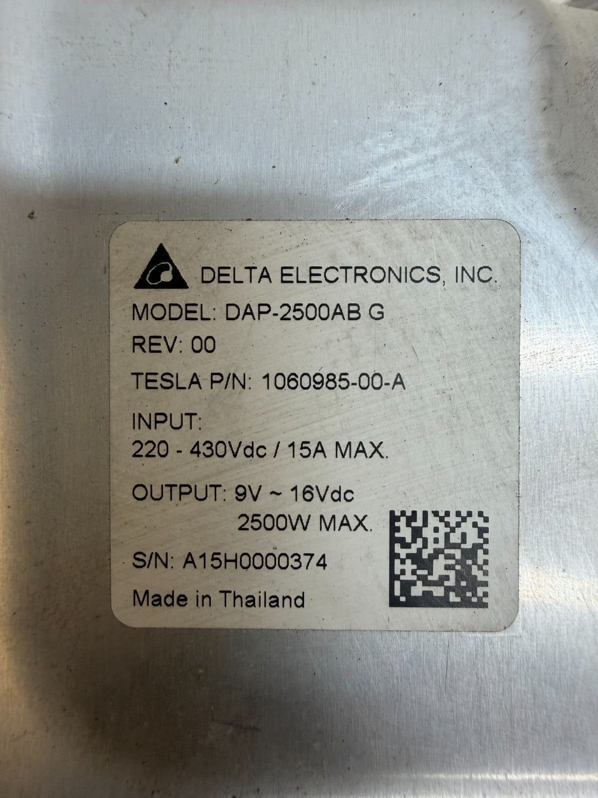 2016-20 Tesla Model X High Voltage DC-DC Inverter Converter Module 1060985-00-A