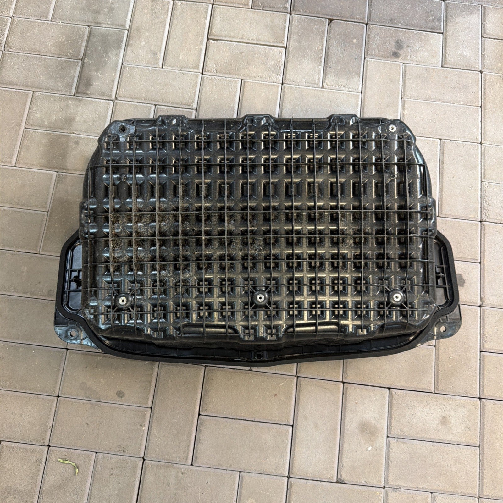 20-24 Tesla Model Y Rear Lower Trunk Tub Cargo Storage Compartment 1487751-00-D