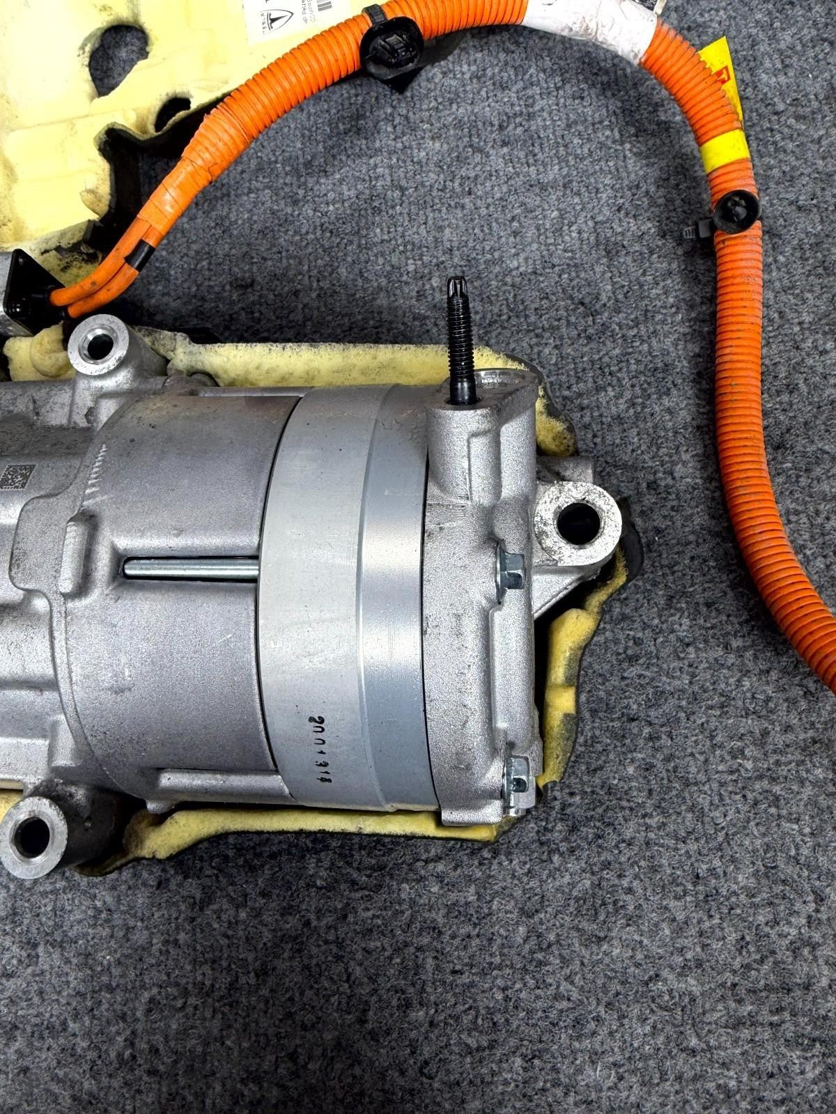 2016-2020 Tesla Model X S Air Conditioner Compressor Pump OEM, 1063369-00-H