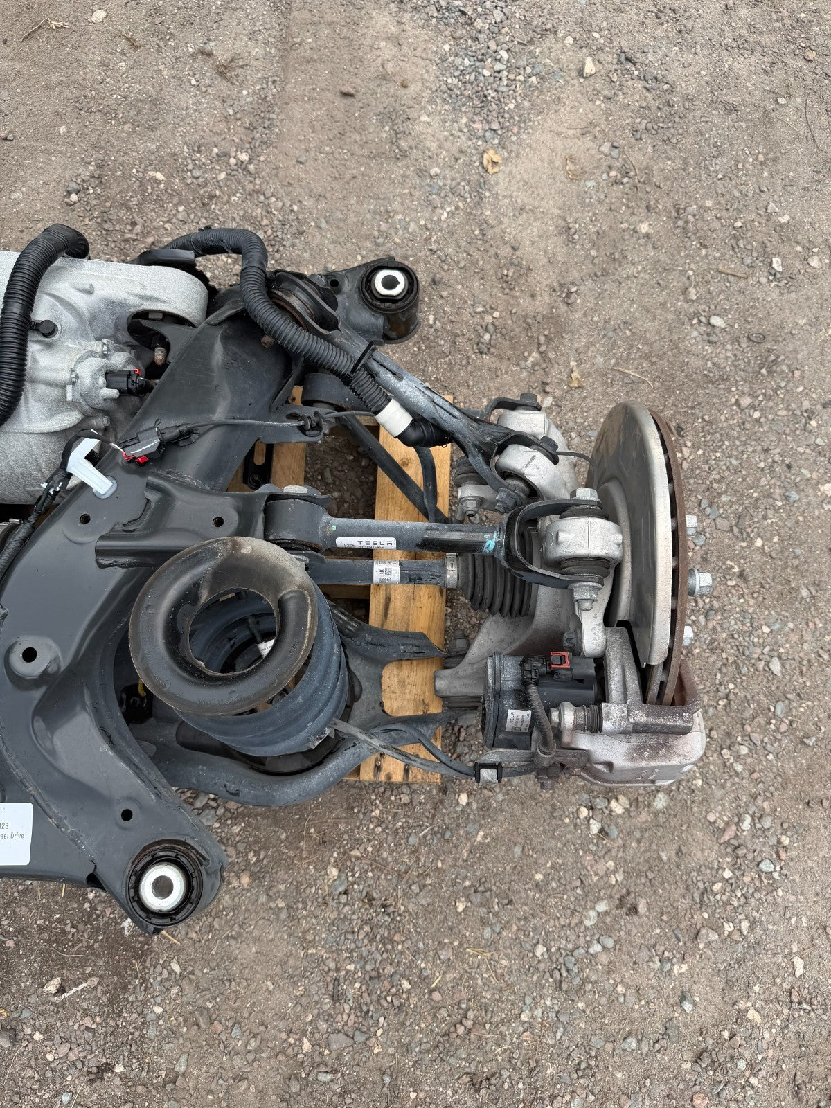 2021-2023 Tesla Model 3 Engine Rear Drive Unit Motor with Subframe Assembly