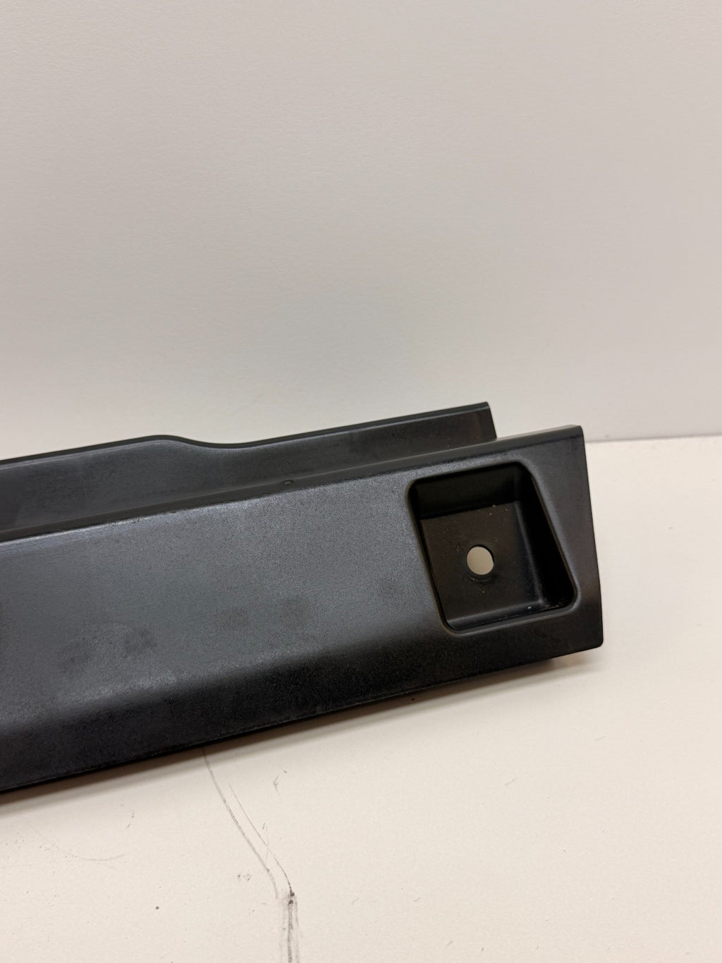 12-20 Model S Rear Driver Side Trunk Carpet Mount Bracket Left 1009173-00-E