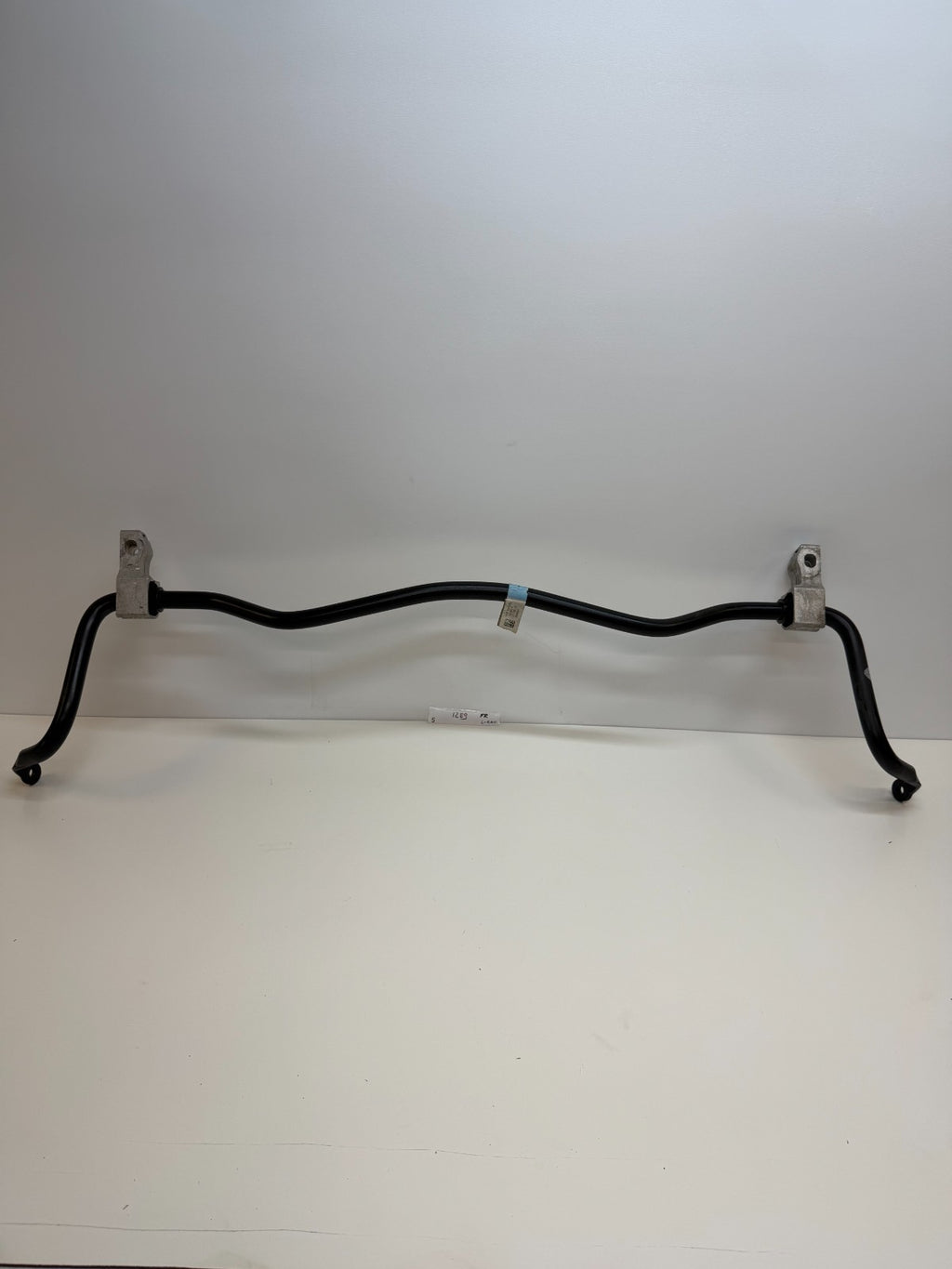 2016-2020 Model S Front Suspension Stabilizer Anti-Roll Sway Bar 1059386-00-B