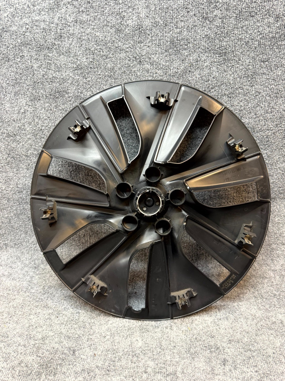 2020 - 2024 TESLA MODEL Y GEMINI WHEEL RIM HUBCAP COVER OEM, 1044235-00-C