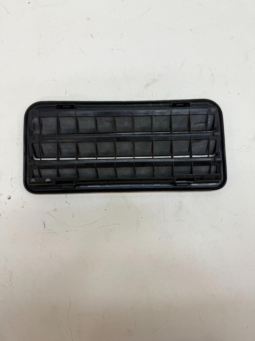 2017-2024 Tesla Model 3/Y Air Extractor Cabin Vent Grille 1098751-00-C