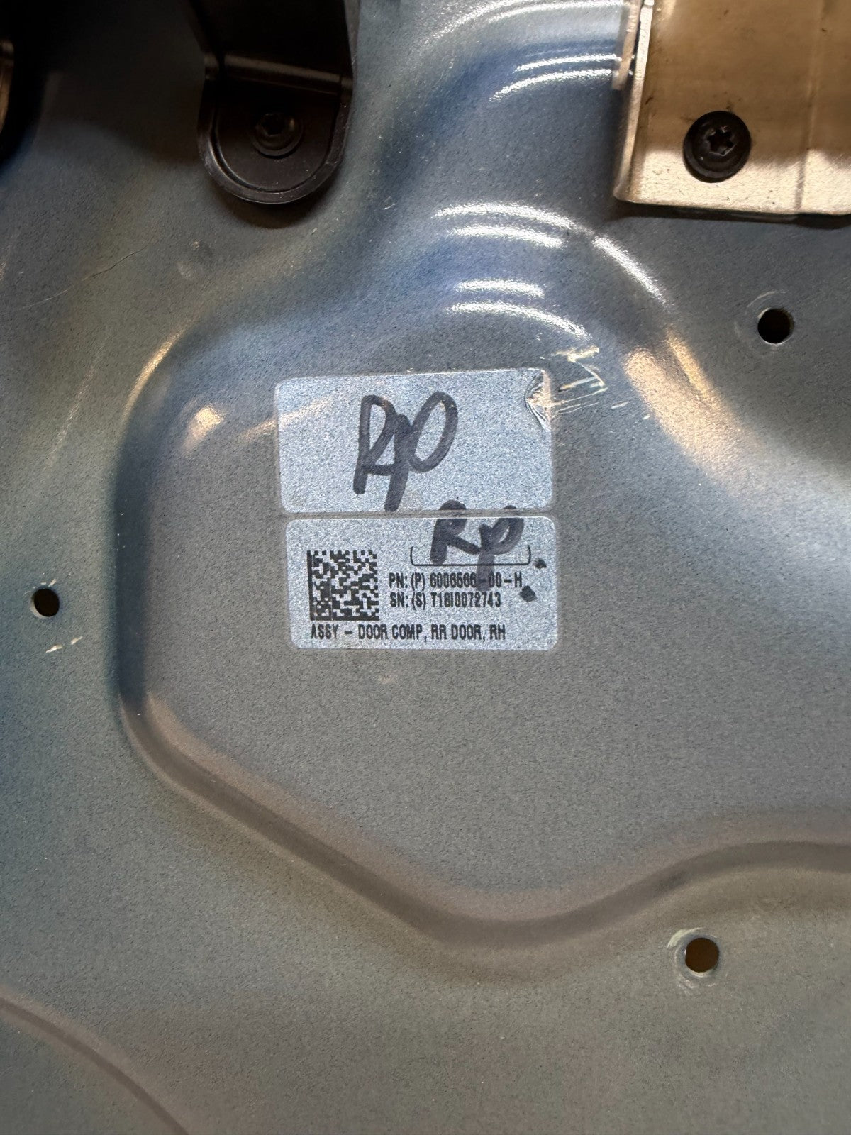 2016-2020 TESLA MODEL S REAR PASSENGER SIDE DOOR SHELL PANEL 6006666-00-H