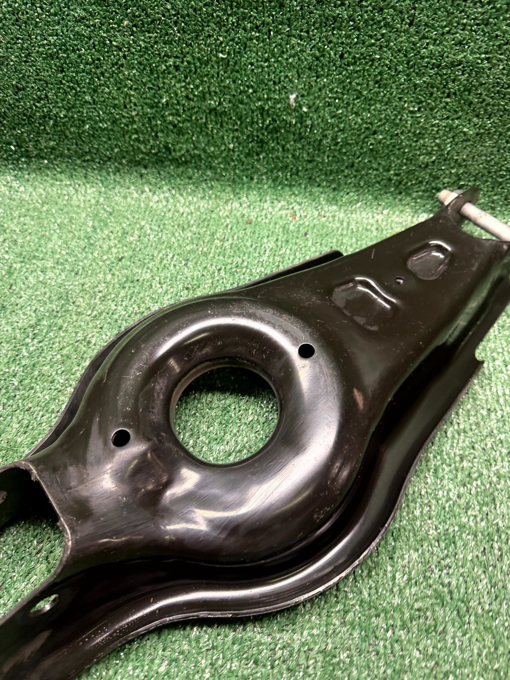 ♦️2017–2023 TESLA MODEL 3/Y REAR SUSPENSION LOWER CONTROL ARM OEM, 1044451-00-F