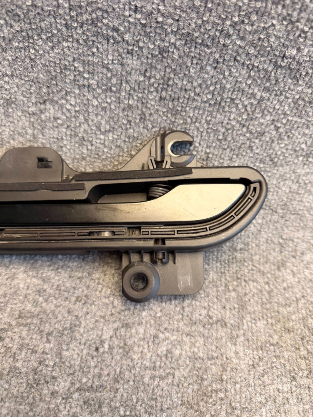 2017-2024 TESLA MODEL 3/Y Door HANDLE LEFT FRONT/REAR 1528114-00-D