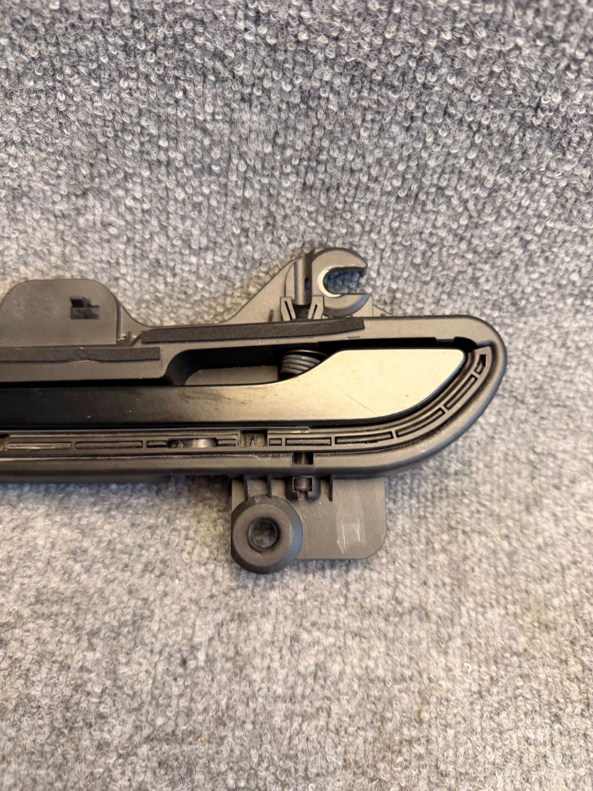 2017-2024 TESLA MODEL 3/Y Door HANDLE LEFT FRONT/REAR 1528114-00-D