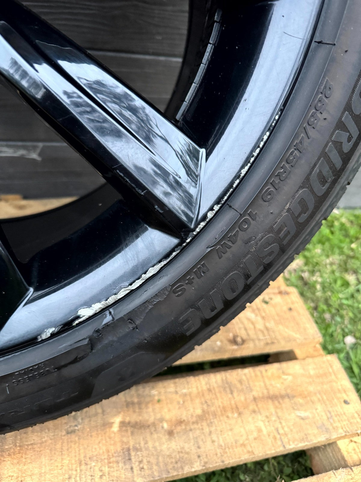 2017 - 2023 TESLA MODEL 3 Y FULL WHEEL WITH RIM SET W/ EMBLEM