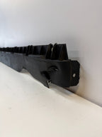 2020-24 TESLA MODEL Y RIGHT SIDE SKIRT ROCKER PANEL MOLDING CARRIER BRACKET