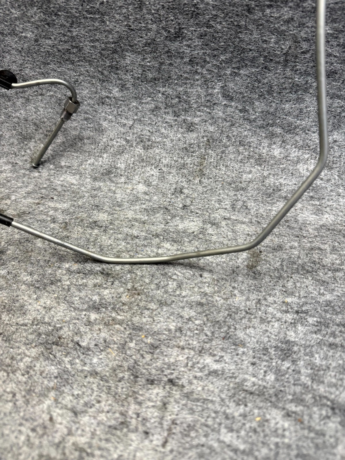 ♦️2017-2023 TESLA MODEL 3 FRONT LEFT SIDE BRAKE HOSE LINE TUBE OEM, 1044721-00-D