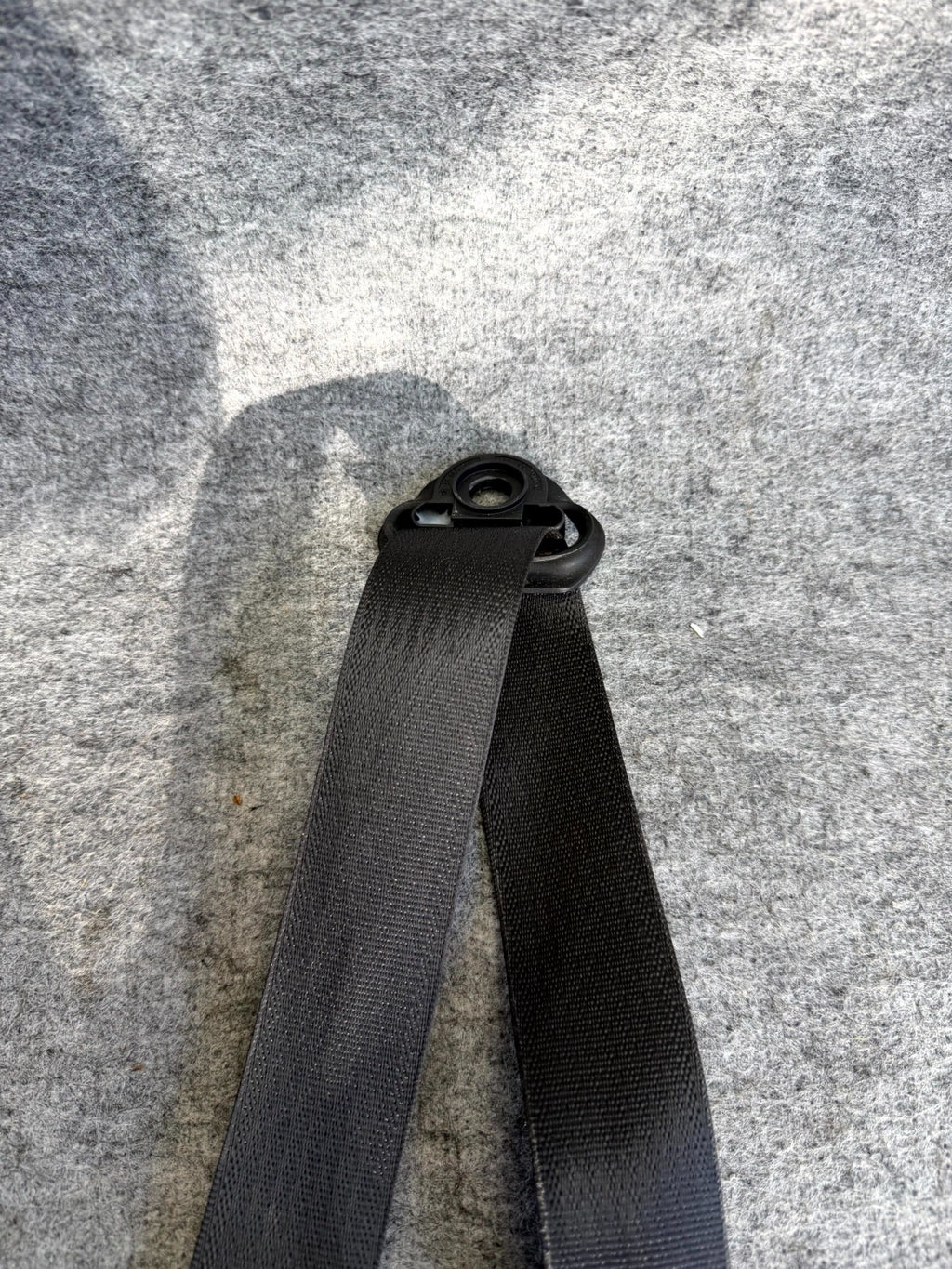♦️2012-2020 TESLA MODEL S REAR RIGHT SEAT BELT W/ RETRACTOR OEM, 1023136-00-C