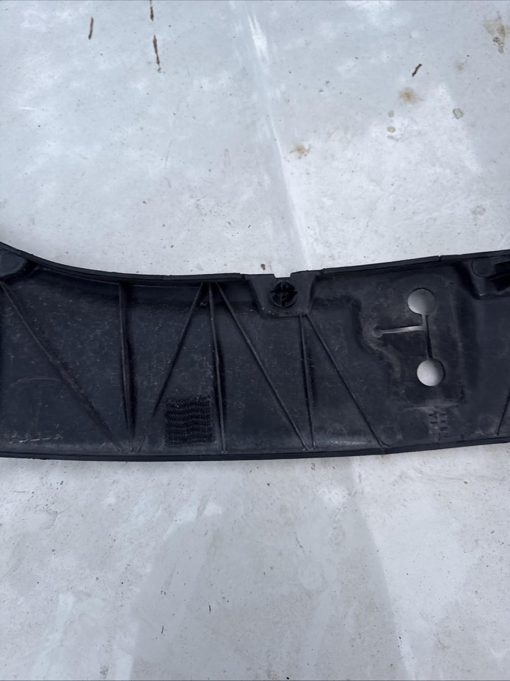 ♦️16-20 TESLA MODEL S FRONT UNDER HOOD APRON TRIM COVER PANEL OEM, 1060474-00-D