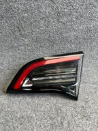 OEM 2020 - 2024 Tesla Model Y Right Inner 4 Pin Tail Light Lamp 1502089-00-B