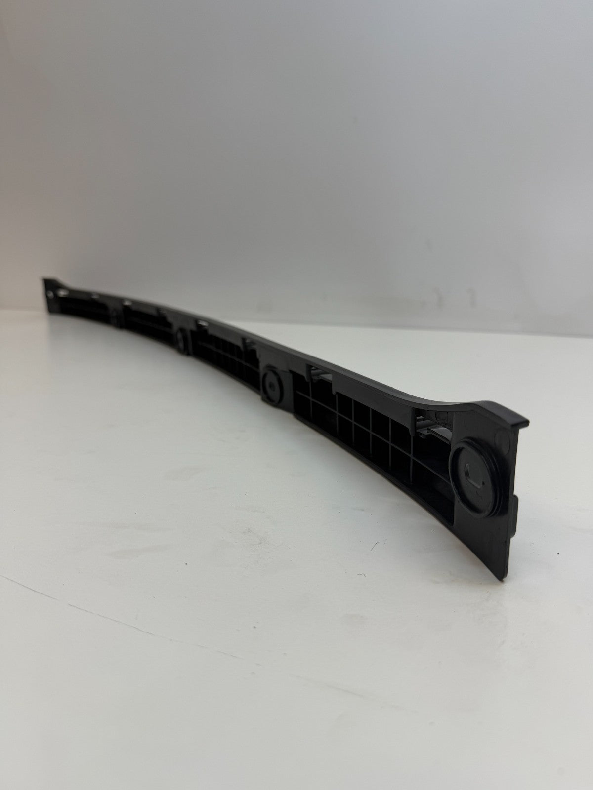 2012-2022 Tesla Model S Rear Bumper Center Support Bracket 6007724-00-E