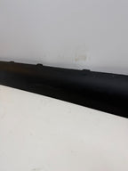 2020-24 TESLA MODEL Y RIGHT SIDE ROCKER MOLDING COVER PANEL 1497744-00-B