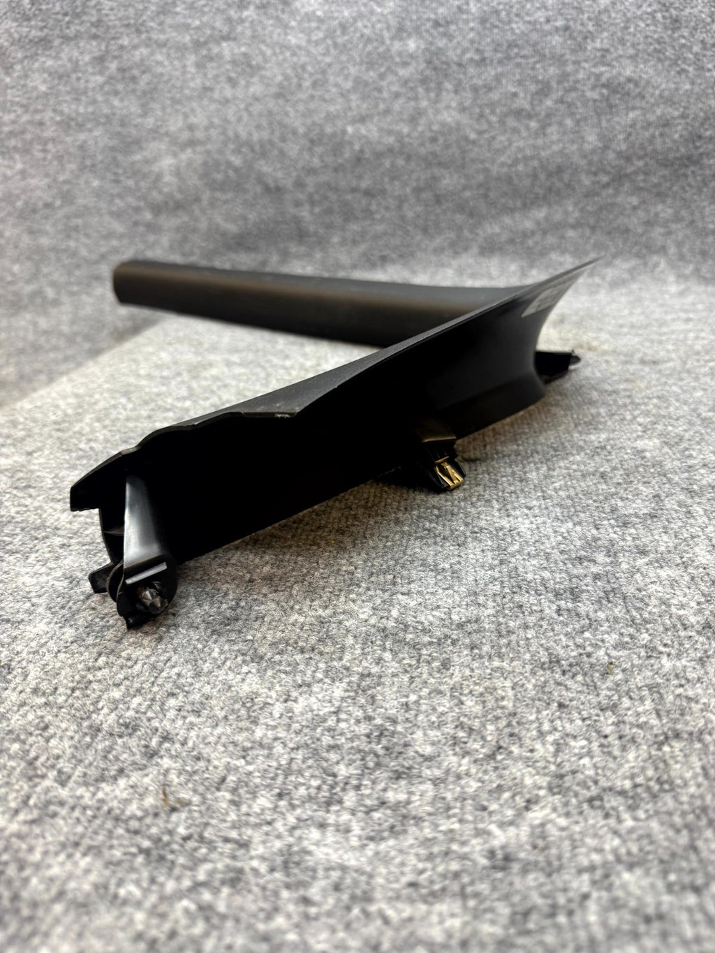 2020-2024 TESLA MODEL Y FRONT RIGHT A PILLAR LOWER COVER TRIM OEM, 1494620-00-D