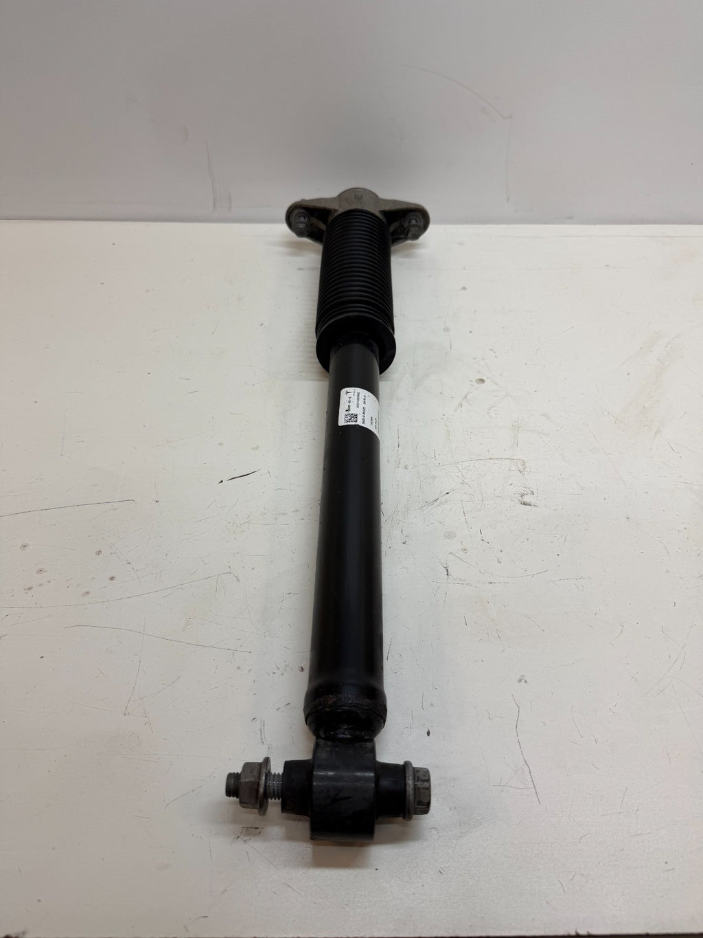 2020 - 2024 TESLA MODEL Y REAR LEFT OR RIGHT SIDE SHOCK ABSORBER 1188463-00-D