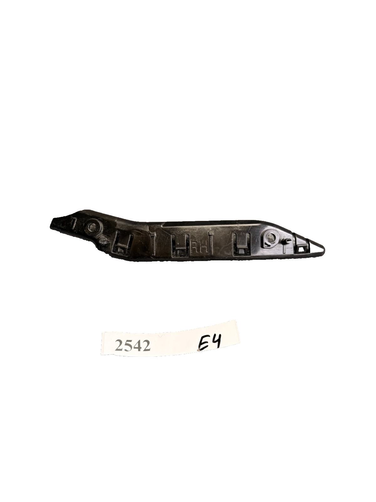 20-25 Tesla Model Y Front RH Fender Bumper Fascia Bracket Mount OEM 1493771-00-B